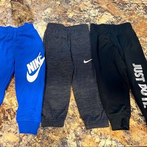 Nike joggers